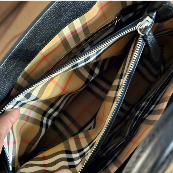 Burberry House Check Banner Large Tote Bag - Picture 8 of 15